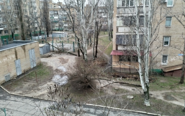Под Запорожьем ураган наделал беды (ФОТО) Фото № 1 Под Запорожьем ураган наделал беды (ФОТО) Фото № 1