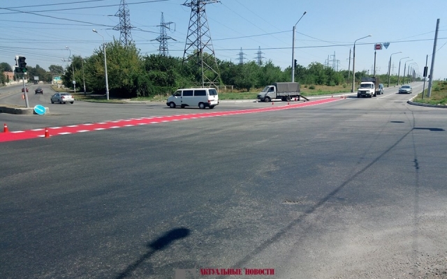 Дождались: В Запорожье делают велодорожку (ФОТО) Фото № 2 Дождались: В Запорожье делают велодорожку (ФОТО) Фото № 2