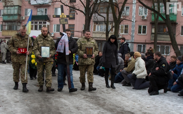 В сети появились фото прощания с 26-летним запорожским бойцом Фото № 27 В сети появились фото прощания с 26-летним запорожским бойцом Фото № 27