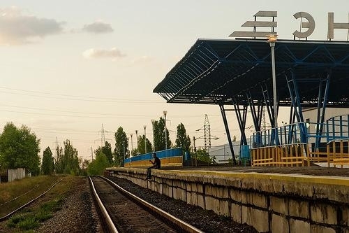 Трагедия на рельсах: В Энергодаре парень свёл счёты с жизнью Фото № 0 Трагедия на рельсах: В Энергодаре парень свёл счёты с жизнью Фото № 0