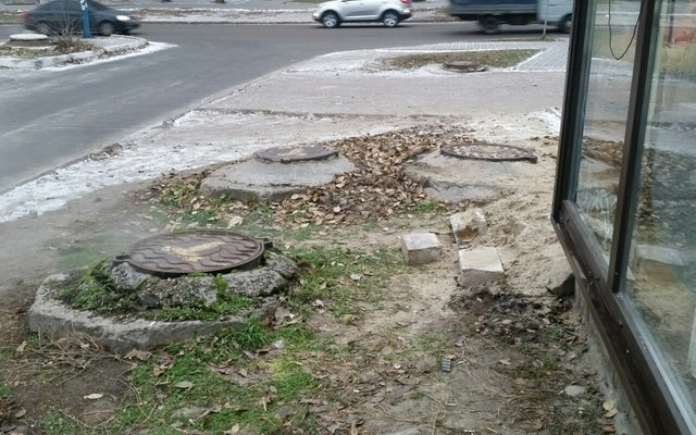 Разливайка в Запорожье, которую установили на магистраль теплосети, может провалить ее (ФОТО) Фото № 0 Разливайка в Запорожье, которую установили на магистраль теплосети, может провалить ее (ФОТО) Фото № 0
