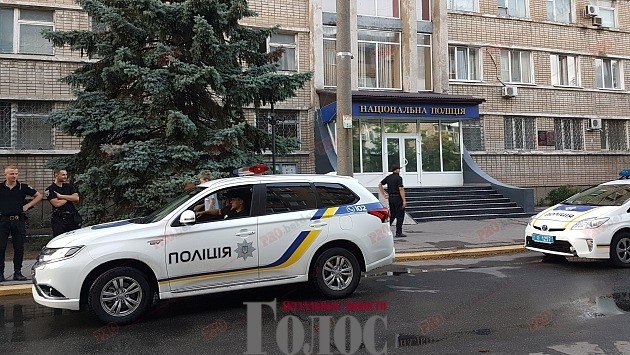 Фотофакт: Полицейские пересели на Фотофакт: Полицейские пересели на
