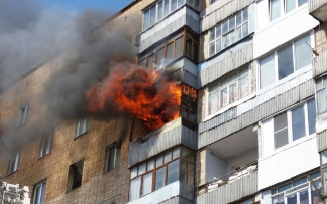 В запорожской многоэтажке ночью произошло ЧП: жильцов эвакуировали Фото № 0 В запорожской многоэтажке ночью произошло ЧП: жильцов эвакуировали Фото № 0