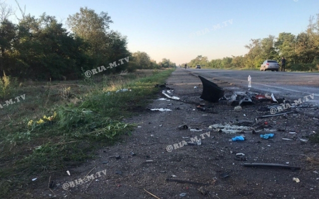 Кровавое ДТП в Запорожской области, погибли три человека (ФОТО) Фото № 1 Кровавое ДТП в Запорожской области, погибли три человека (ФОТО) Фото № 1