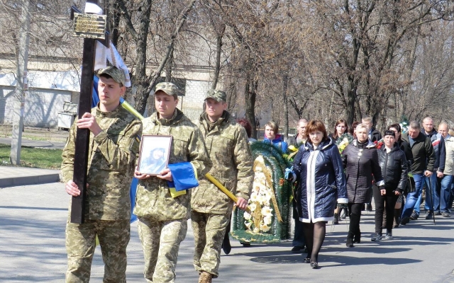 Под Запорожьем похоронили героя, погибшего в АТО Фото № 0 Под Запорожьем похоронили героя, погибшего в АТО Фото № 0