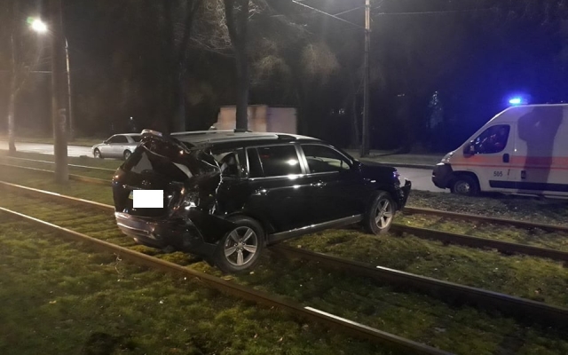 Масштабная авария в Запорожье: автобус всмятку (ФОТО) Фото № 4 Масштабная авария в Запорожье: автобус всмятку (ФОТО) Фото № 4