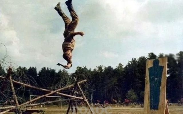 В Запорожье на военном аэродроме травмировался солдат Фото № 0 В Запорожье на военном аэродроме травмировался солдат Фото № 0
