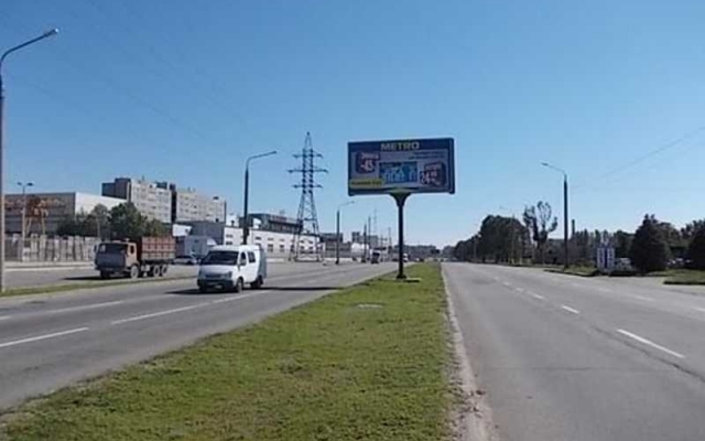 На Набережной перекрыли участок дороги Фото № 0 На Набережной перекрыли участок дороги Фото № 0