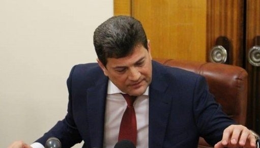 Мэр Запорожья хранит 7 миллионов гривен налички Фото № 0 Мэр Запорожья хранит 7 миллионов гривен налички Фото № 0