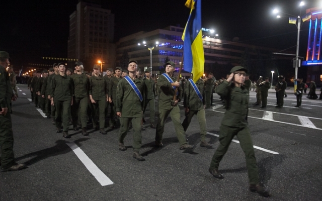 Опубликованы фото вечерней репетиции парада на День Независимости Фото № 44 Опубликованы фото вечерней репетиции парада на День Независимости Фото № 44