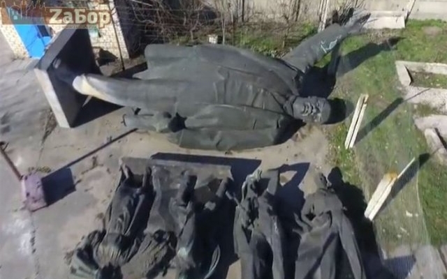 Появилось уникальное видео: Самый большой Ленин с высоты Фото № 0 Появилось уникальное видео: Самый большой Ленин с высоты Фото № 0