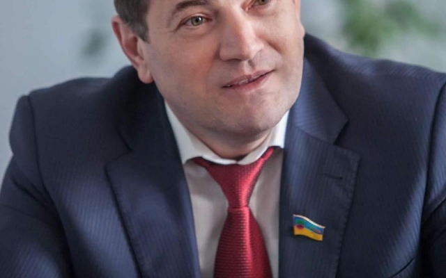Буряк будет должен ящик конька Фото № 0 Буряк будет должен ящик конька Фото № 0