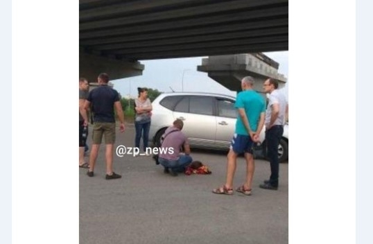 В Запорожье мальчик упал с недостроенного моста: Появились фото с места трагического случая Фото № 0 В Запорожье мальчик упал с недостроенного моста: Появились фото с места трагического случая Фото № 0