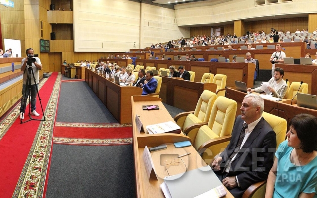 Сегодняшняя сессия Запорожского облсовета - в фотографиях Фото № 11 Сегодняшняя сессия Запорожского облсовета - в фотографиях Фото № 11