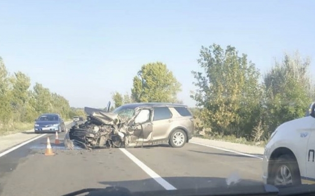 На запорожской трассе от удара разорвало машину: Стали известны подробности аварии (ВИДЕО) Фото № 1 На запорожской трассе от удара разорвало машину: Стали известны подробности аварии (ВИДЕО) Фото № 1