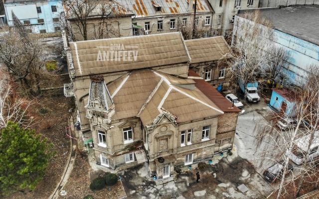 В сети опубликовали уникальные фото старинного особняка в Запорожье Фото № 1 В сети опубликовали уникальные фото старинного особняка в Запорожье Фото № 1