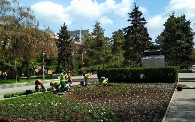 Фотофакт: В центре Запорожья появилась сказочная Фотофакт: В центре Запорожья появилась сказочная