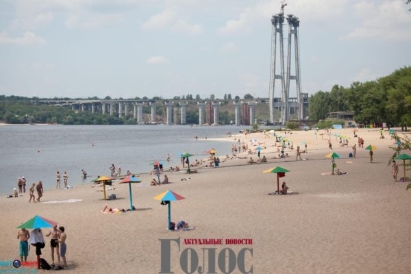 Запорожец неудачно прыгнул с пирса Фото № 0 Запорожец неудачно прыгнул с пирса Фото № 0