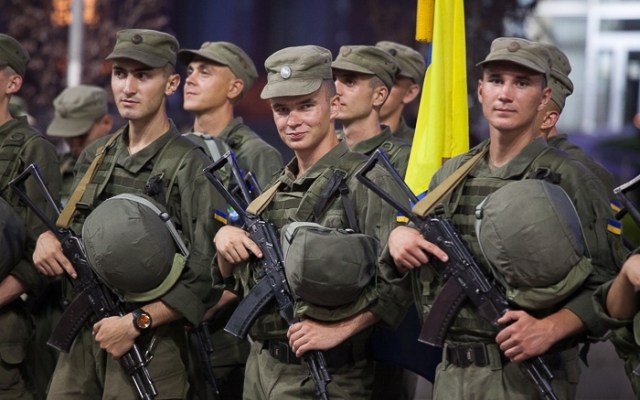 Опубликованы фото вечерней репетиции парада на День Независимости Фото № 6 Опубликованы фото вечерней репетиции парада на День Независимости Фото № 6
