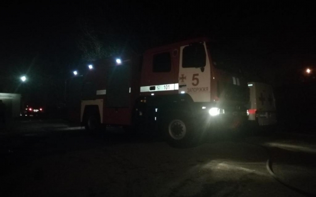 В гаражном кооперативе Запорожья во время пожара погиб охранник Фото № 1 В гаражном кооперативе Запорожья во время пожара погиб охранник Фото № 1