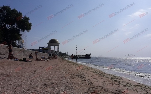Смотрите: Бархатный сезон в Бердянске в фотографиях Фото № 2 Смотрите: Бархатный сезон в Бердянске в фотографиях Фото № 2