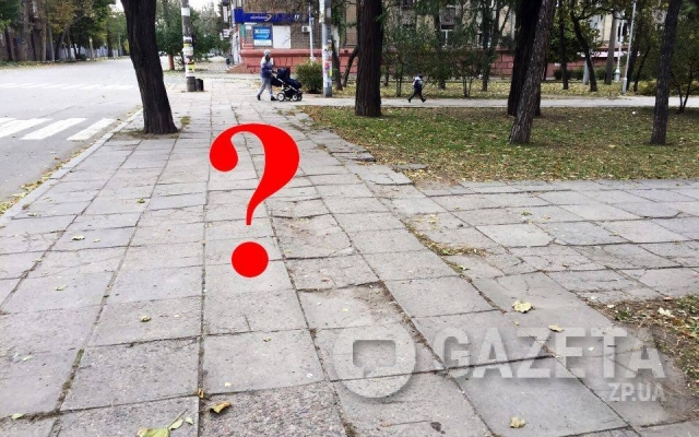 Недореконструкция площади по-запорожски Фото № 2 Недореконструкция площади по-запорожски Фото № 2