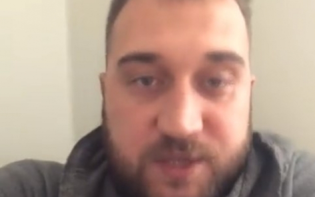 Запорожский комик снял видео, присоединившись ко флешмобу Зеленского (ВИДЕО) Фото № 0 Запорожский комик снял видео, присоединившись ко флешмобу Зеленского (ВИДЕО) Фото № 0