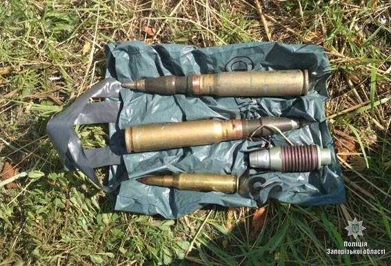 Житель Запорожской области хранил дома боеприпасы (ФОТО) Фото № 0 Житель Запорожской области хранил дома боеприпасы (ФОТО) Фото № 0