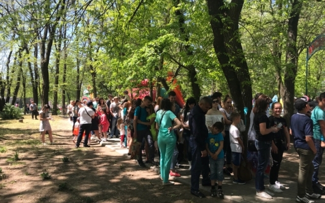 Сегодня горожане стоят в Сегодня горожане стоят в