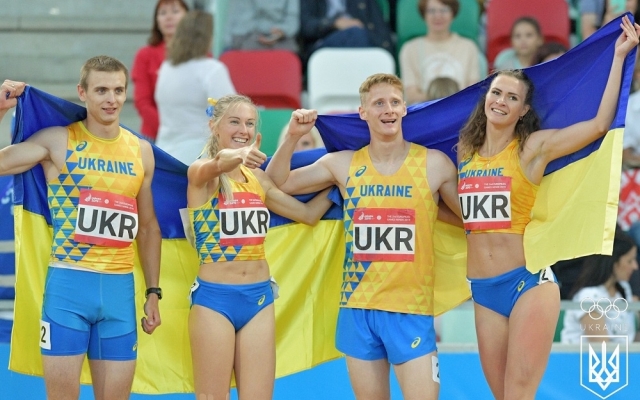 Эксклюзив Эксклюзив