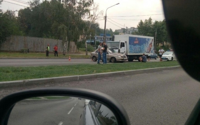 Сегодняшнее утро в Запорожье началось с ДТП Фото № 0 Сегодняшнее утро в Запорожье началось с ДТП Фото № 0