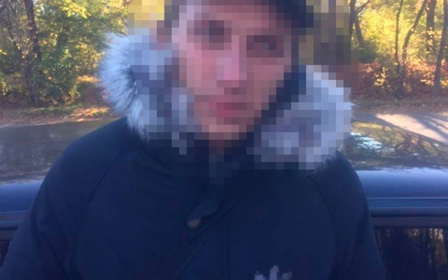 Криминальный дуэт грабил автомобили запорожцев Фото № 1 Криминальный дуэт грабил автомобили запорожцев Фото № 1