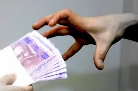 Доцента запорожского вуза задержали по подозрению в коррупции Фото № 0 Доцента запорожского вуза задержали по подозрению в коррупции Фото № 0
