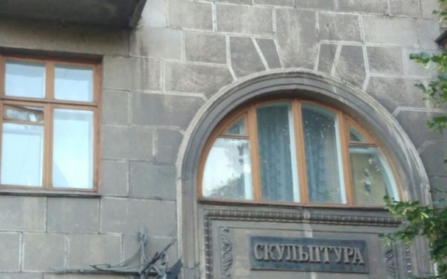 Кому подарены запорожские здания? (ФОТО) Фото № 0 Кому подарены запорожские здания? (ФОТО) Фото № 0