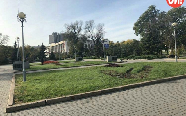 Как стала выглядеть Аллея Славы в Запорожье (ФОТОРЕПОРТАЖ) Фото № 9 Как стала выглядеть Аллея Славы в Запорожье (ФОТОРЕПОРТАЖ) Фото № 9