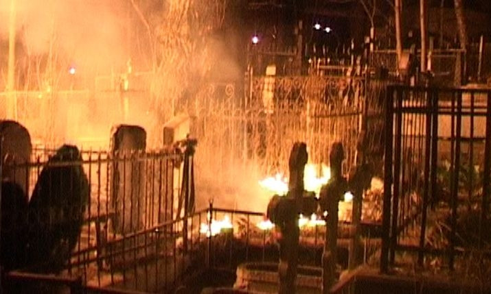В Запорожской области сгорела могила бойца АТО