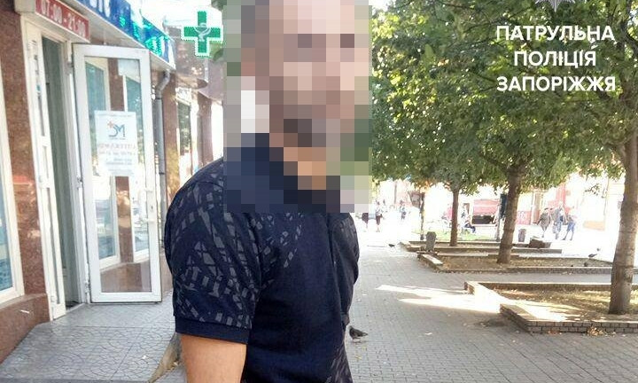 В Запорожье ограбили школьника (ФОТО)