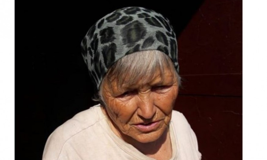 Ослепшей бабушке, поселившейся на вокзале, удалось помочь найти кров и восстановить документы (ФОТО)