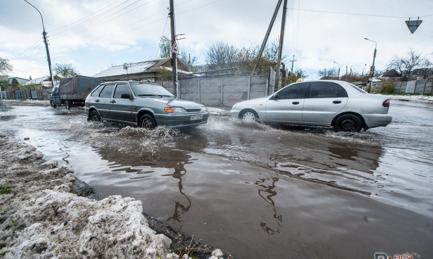 Опубликованы фото сегодняшнего потопа в Запорожье