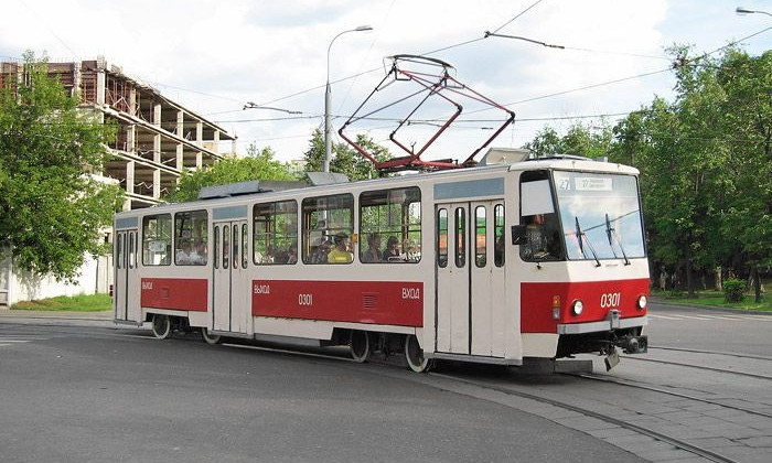 Сегодня в Запорожье трамвай наехал на женщину (ФОТО)