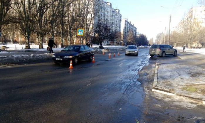 В Запорожье - ДТП на пешеходном переходе (ФОТО)