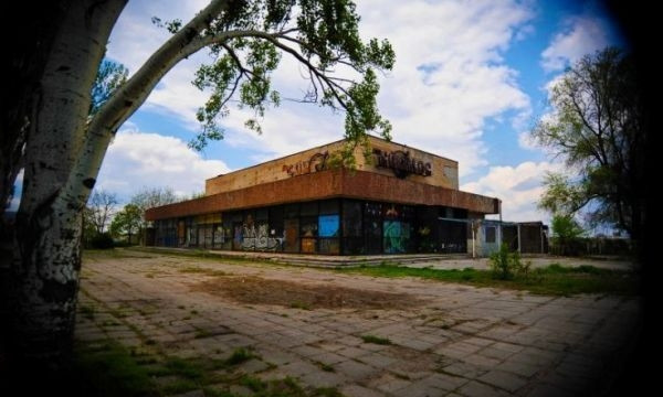 На охрану одного из заброшенных зданий в Запорожье потратят 42 тысячи гривен