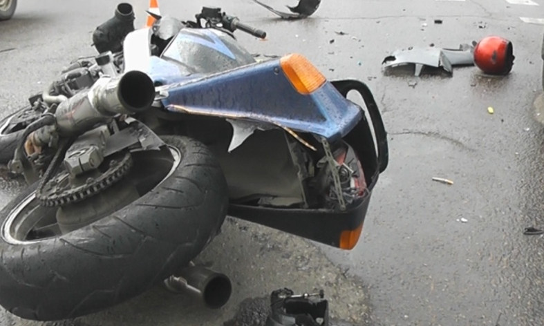 Под Запорожьем разбился мотоциклист (ФОТО)