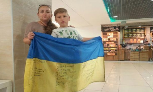 Запорожский волонтер: Я хочу, чтобы все мальчишки были живы