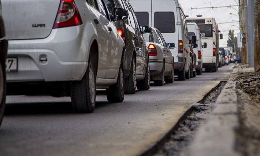 Запорожские водители смогут пользоваться специальным сервисом, на котором можно увидеть проблемы на дорогах
