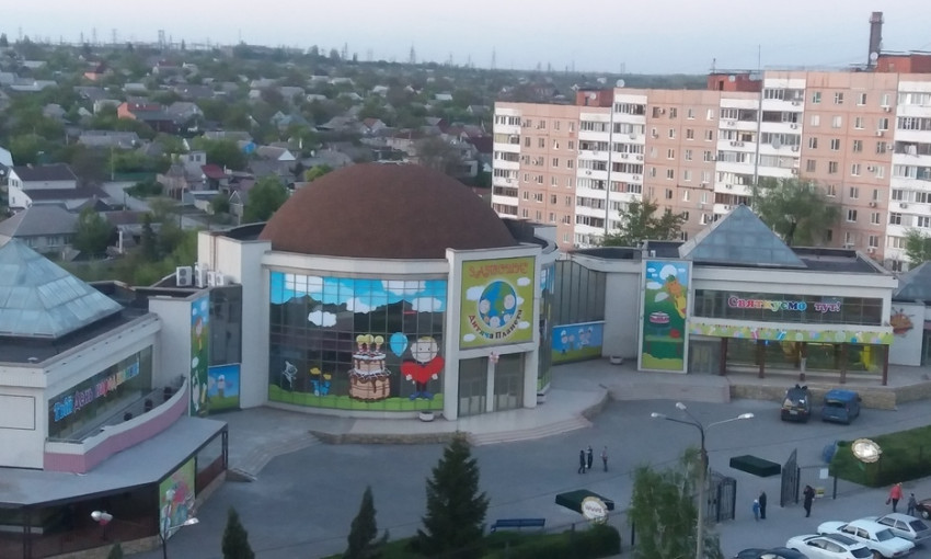 Запорожская ГСЧС настаивают на закрытии центра развлечений для детей (ФОТО)