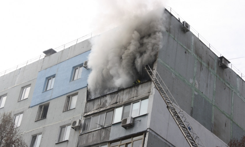 Стали известны подробности вчерашнего пожара в запорожской многоэтажке