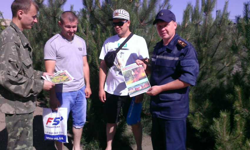 Мелитопольские спасатели работают над предотвращением пожаров