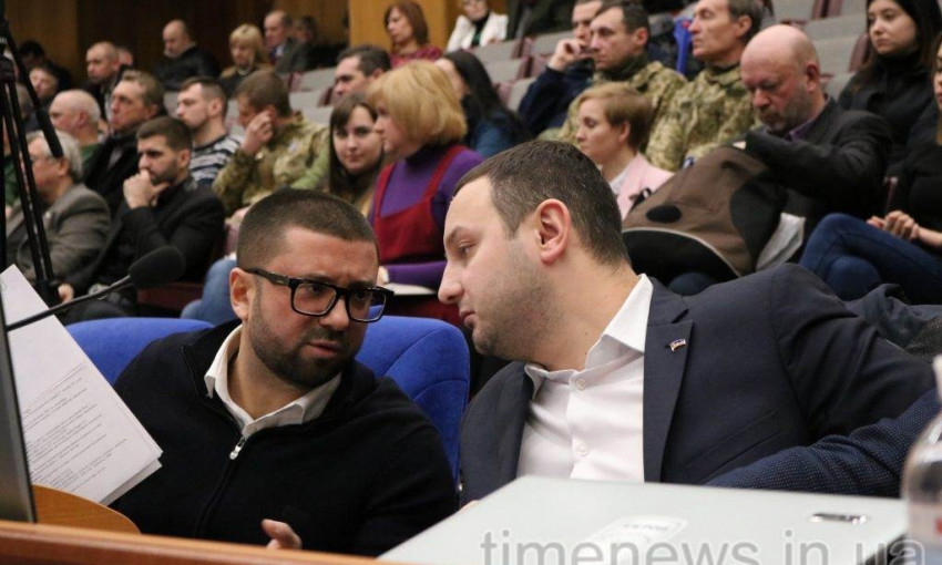 Запорожские депутаты пошли на учёбу
