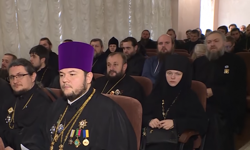 Зачем сегодня в Запорожье собирались священники